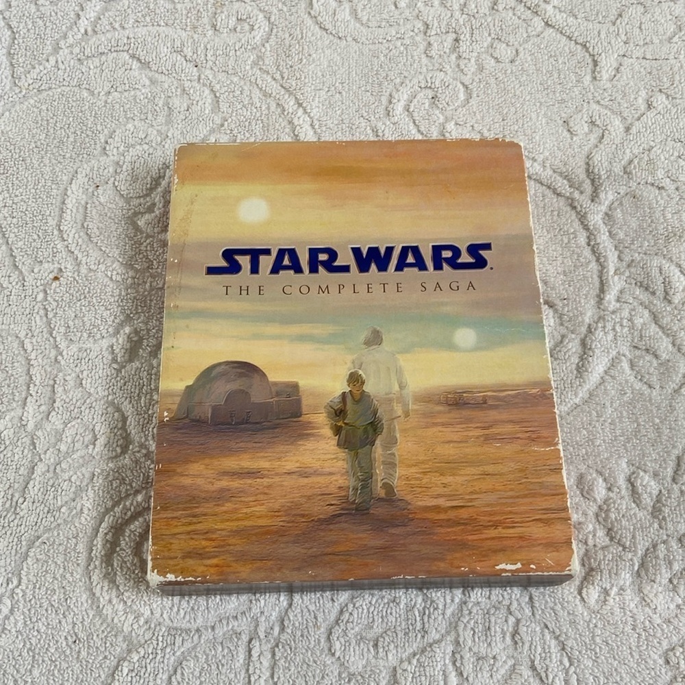 Star Wars - Complete Saga - First 5 Films on Blu-ray + 3 Bonus Films + Booklet‌‌